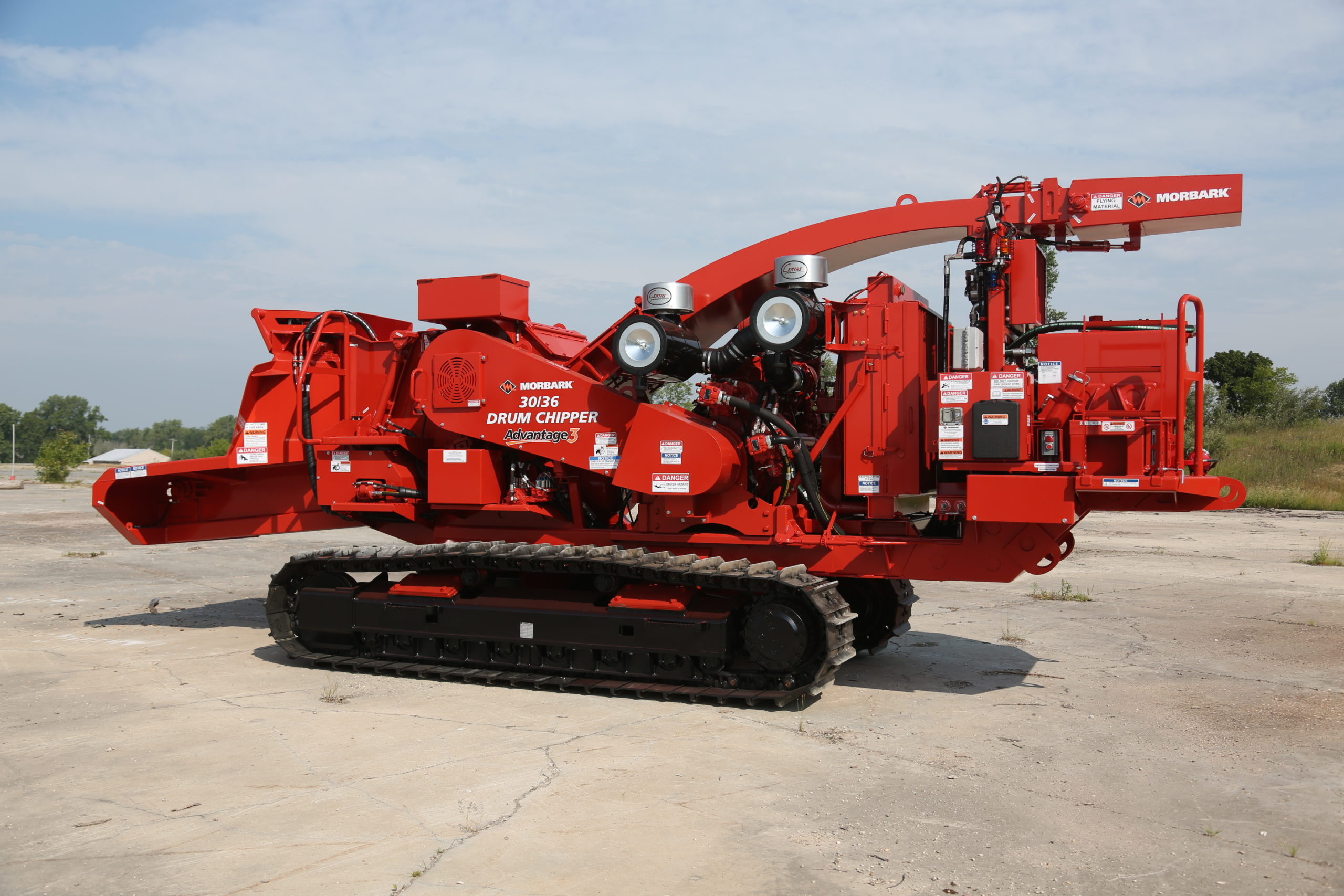 3036 Morbark Tracked Drum Chipper 2